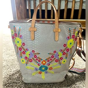 Consuela Songbird Sling